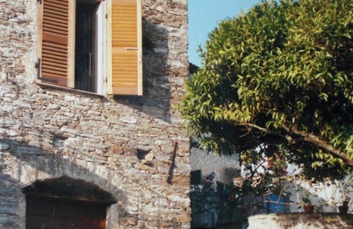 Taglio-Isolaccio House | Maison Typique Village Corse
