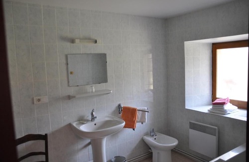 Montchamp House | maison typique d'auvergne refaite a neuve