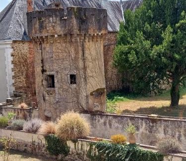 Saint-Victurnien Bed & Breakfast | Maison Tyto Alba