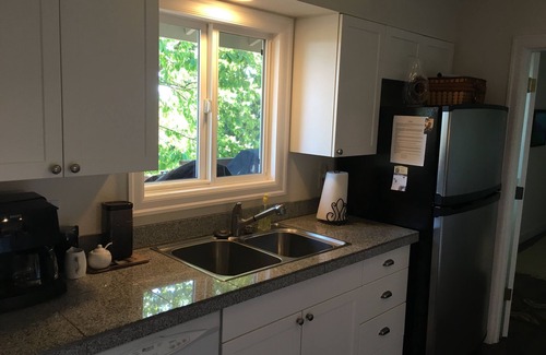Dayton House | Maison Vigneronne: Beautiful Dundee Hills Vineyard Home.