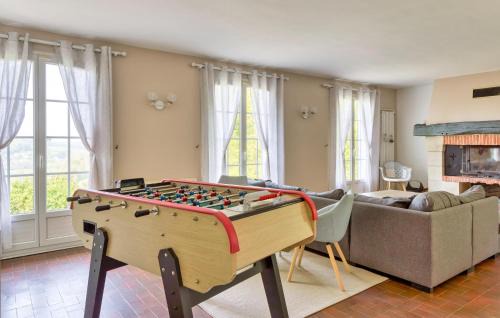 Catenay House | Maison Vue Campagne