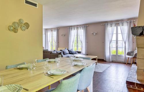 Catenay House | Maison Vue Campagne