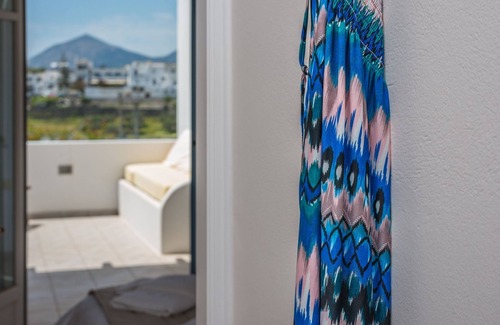 Milos House | Maisonette 2 floor 5pax