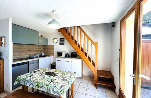 Guidel-Plages House | Maisonette 3 rooms 4 to 6 people with shared swimming-pool