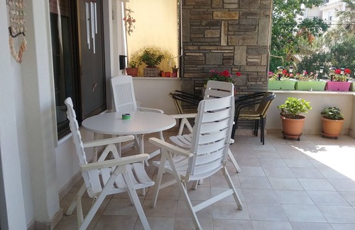Neoi Epivates House | Maisonette Afroditi, located near Thessaloniki