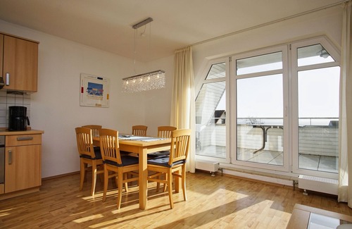 Breege Apartment | Maisonette apartment near the harbor with sea view, balcony - Hafenhäuser Breege FeWo 06