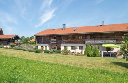 Obing Apartment | Maisonette apartment for 4 people, 95 sqm with terrace