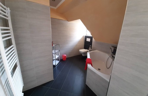 Bernsdorf Apartment | Maisonette-appartment im Fresstheater