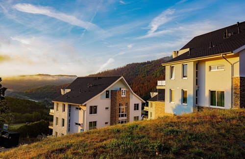 Heimbach Apartment | Maisonette at Eifeler Tor with Sauna