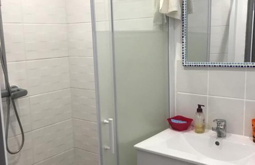 Chateauvert House | Maisonette bedogao