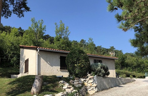 Durfort House | Maisonette Bungalow for Holidays near the lake