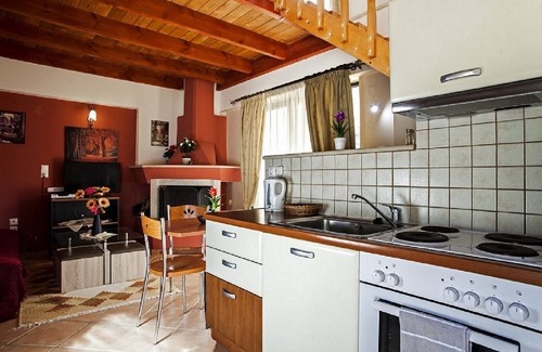 Malevizi Apartment | MAISONETTE/ESTATE KARES