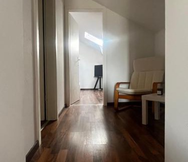 Genthin Apartment | Maisonette FeWo im Zentrum