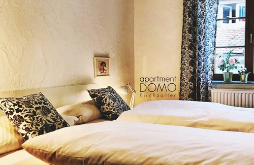 Kirchzarten Apartment | Maisonette vacation apartment in the pedestrian zone of Kirchzarten