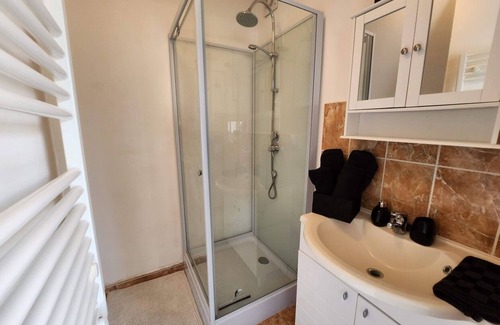 Montcourt-Fromonville House | Maisonnette Avec Parking Gratuit
