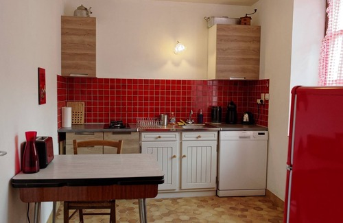 Saint-Dye-sur-Loire House | Maisonnette de La Boisselée