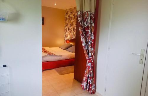 Quemper-Guezennec Apartment | Maisonnette bretonne