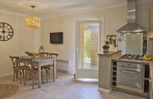 Calvi Villa | Maisonnette d'une chambre "Bambou" avec jardin - 2 à 4 personnes