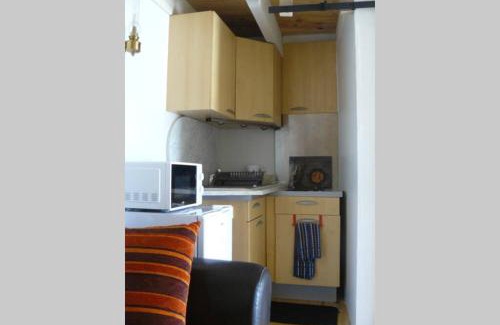 Pouilly-en-Auxois House | Maisonnette de Mamie