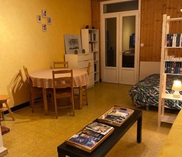 Aigrefeuille-d'Aunis House | maisonnette