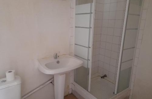 Monistrol-dʼAllier House | maisonnette pres des bois