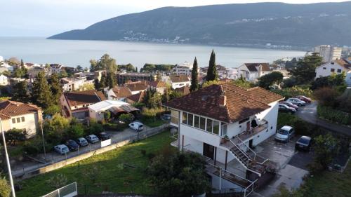 Trebesinj Apartment | Maja Apartman