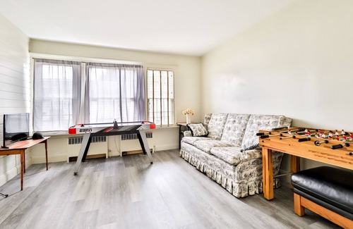 Haines Falls House | Majestic 6br Koi Pond Game Room in minutes from Hunter MT