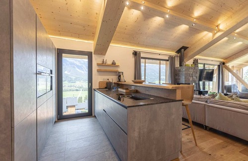 Haus im Ennstal Ski Chalet | Majestic chalet with pool and sauna
