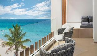 Costa Mujeres Resort | Majestic Elegance Costa Mujeres - All Inclusive