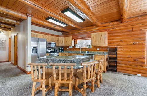 Fish Haven Cabin | Majestic lake views on 20 private acres with hot tub
