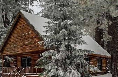 Green Valley Lake Cabin | Majestic Mountain log cabin by lake & ski resorts