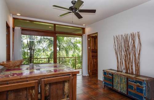 Valle Pura Vida House | Majestic Mountain and Ocean Views with Wonderful Wildlife-The Rainforest Estate