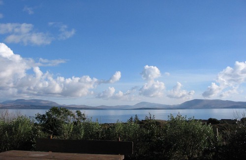 Caherdaniel House | Majestic Sea Views, Family Friendly, Pet Friendly, Wheelchair Accessible