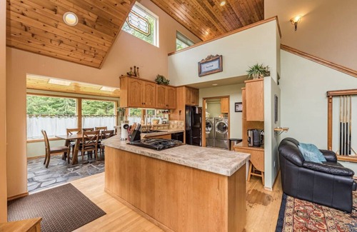 Sequim House | Majestic Sequim Vacation Home near Sequim Bay