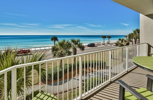 Fort Walton Beach - Destin Condo | * Majestic Sun A204 | Gulf Views | Heated Pools *