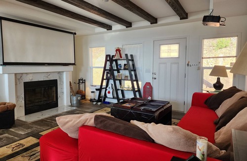 Mariposa House | Majestic View