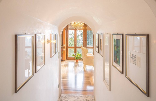 Fiesole Villa | Majestic Villa in Hills of Florence with Gardens Gym Jacuzzi and Sauna