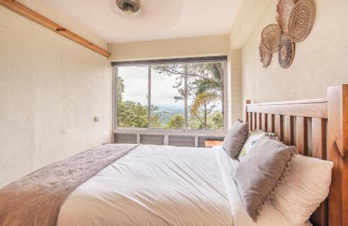 La Vega Province Villa | Majestic villa with stunning views in Jarabacoa