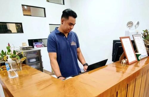 Guinobatan Hotel | Majestique Hotel Albay Bicol