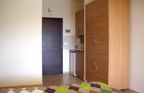 Blat House | Majesty Villa Dorms