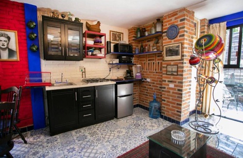 Cholula Apartment | Majikal BnB Martinlandia (Diego Rivera)