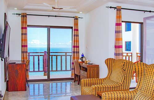Serrekunda Hotel | Majula Boutique Hotel
