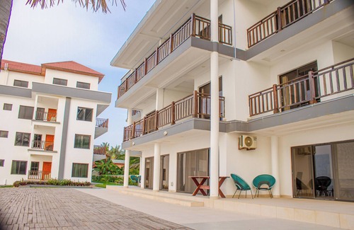 Serrekunda Hotel | Majula Boutique Hotel
