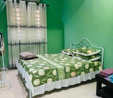 Kampung Teluk Wang Besar House | Mak kuntum homestay
