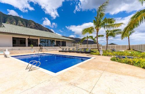 Makaha Valley House | Makaha Hideaway by AvantStay 10 Minutes to Beach