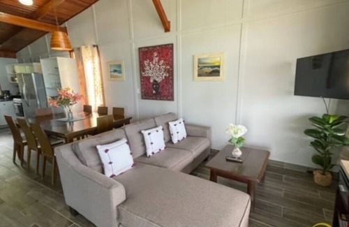 Laie House | Makana Dream - Beachfront