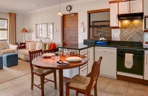 Herolds Bay Apartment | Makarios on Sea