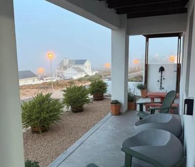 St. Helena Bay Apartment | MaKarLi Blu