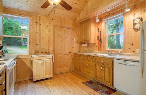 Birchwood Cabin | Make Memories At This Beautiful, Comfortable Northwoods Retreat