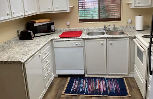 Pine House | Make Memories in this Comfy Two Bedroom Two Bath Home
